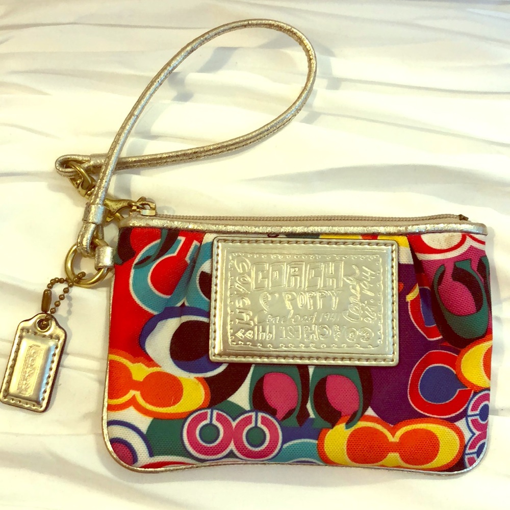 Coach Poppy Wristlet